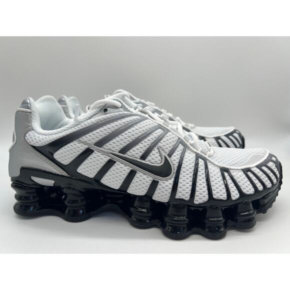 Nike Shox TL Metallic Silver Wolf Grey Sneakers HQ4049-001 Women's Size 8 - Picture 1 of 12